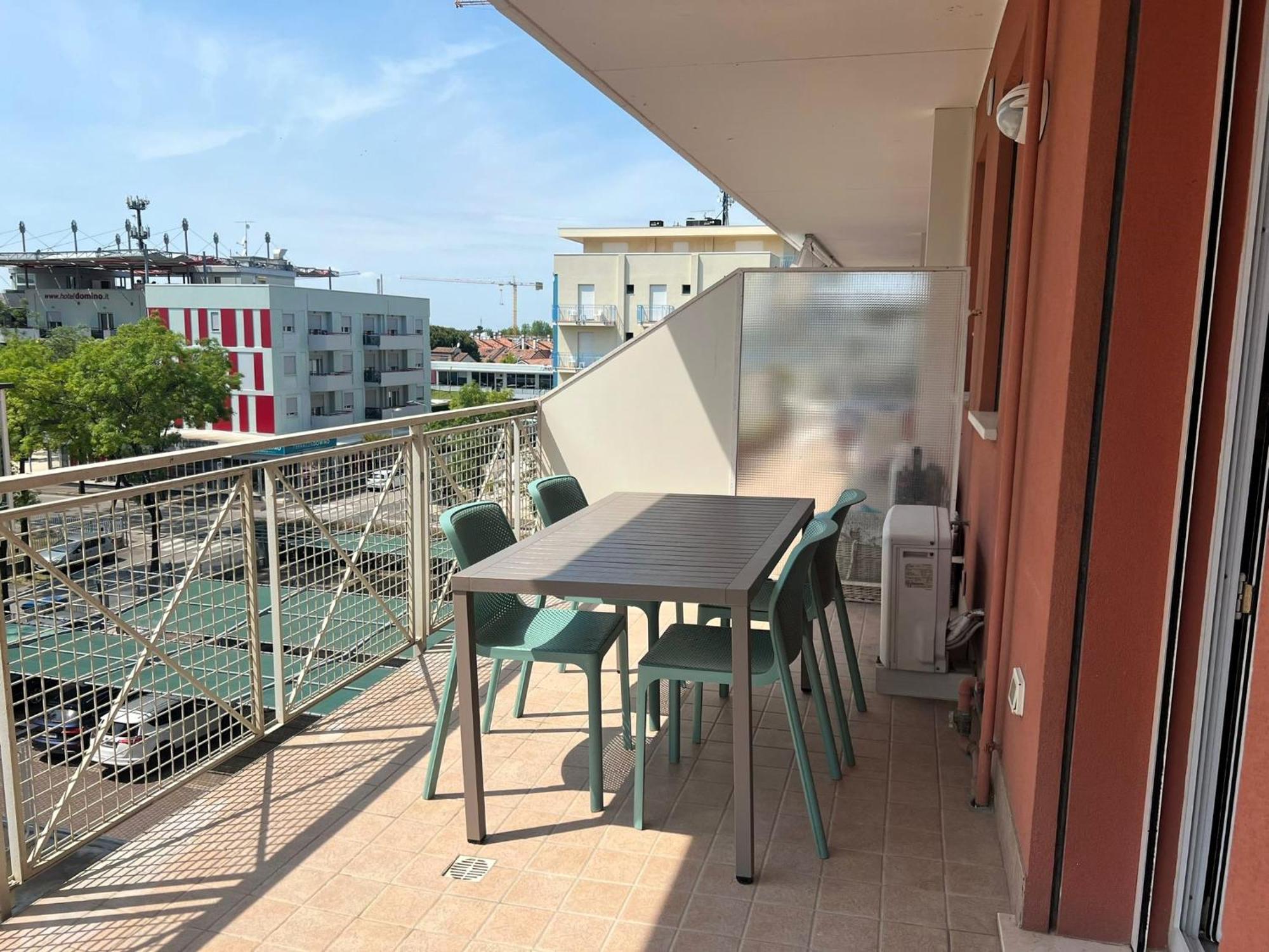 Appartamento Con Terrazza Piazza Aurora Lido di Jesolo Esterno foto